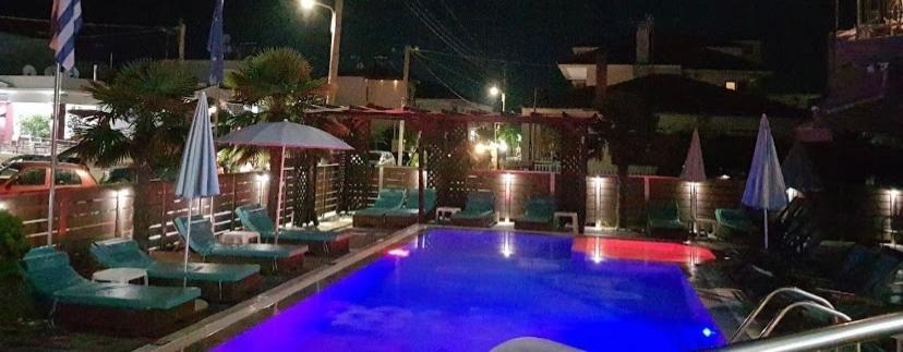 Sea Pearl Luxury Apartments Nea Vrasna Luaran gambar
