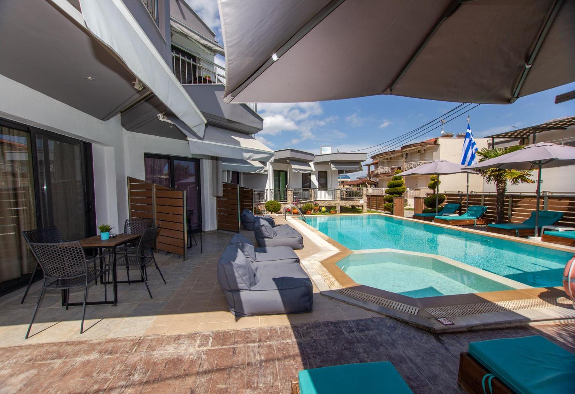 Sea Pearl Luxury Apartments Nea Vrasna Luaran gambar