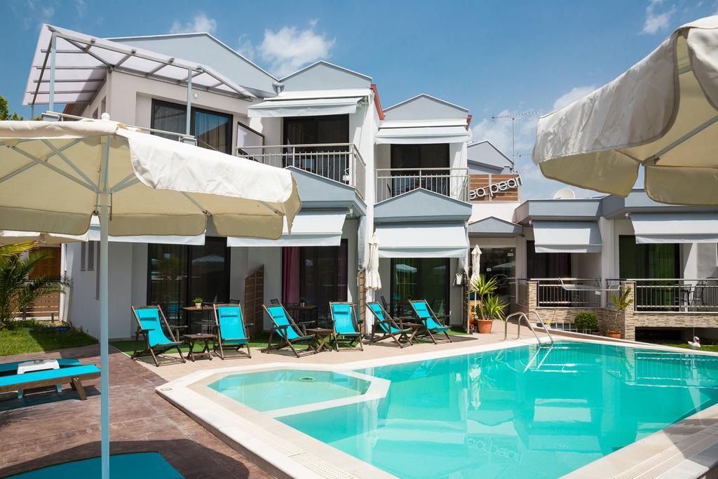 Sea Pearl Luxury Apartments Nea Vrasna Luaran gambar