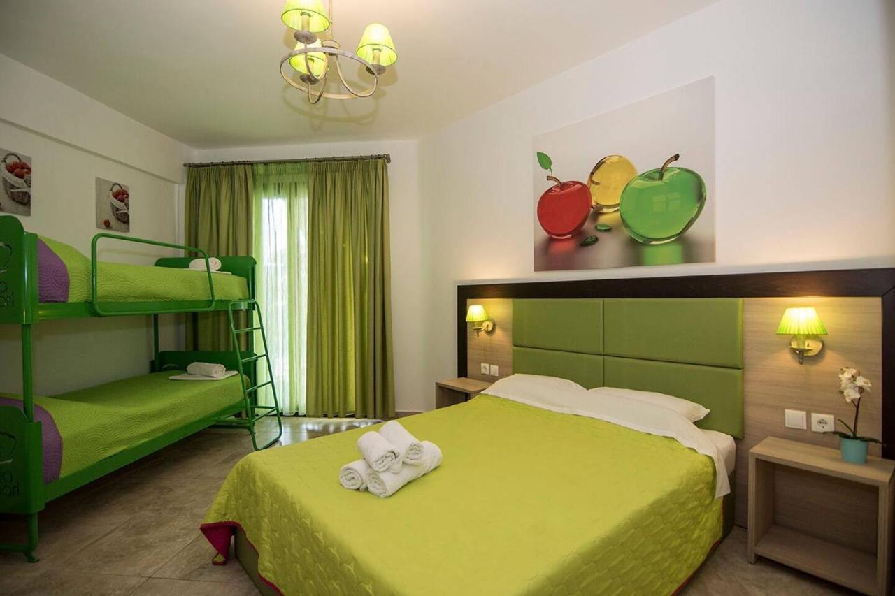 Sea Pearl Luxury Apartments Nea Vrasna Luaran gambar