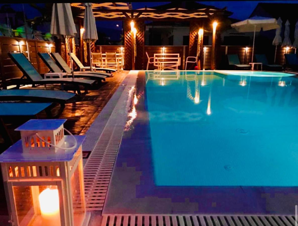 Sea Pearl Luxury Apartments Nea Vrasna Luaran gambar